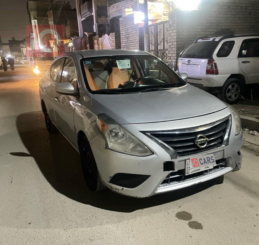 Nissan Versa